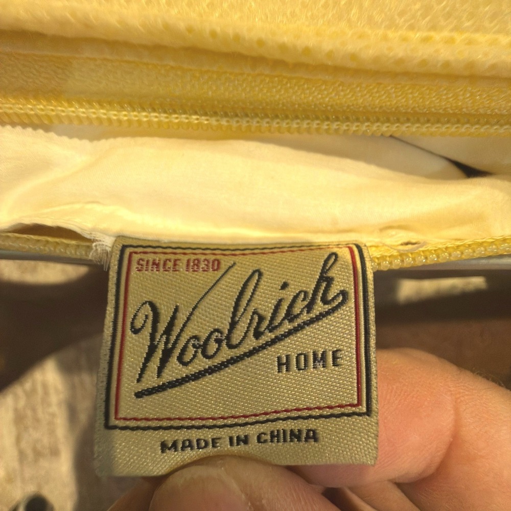 Woolrich Down Comforter King White Down Fill Cotton Solid Year-Round New - Picture 5 of 10